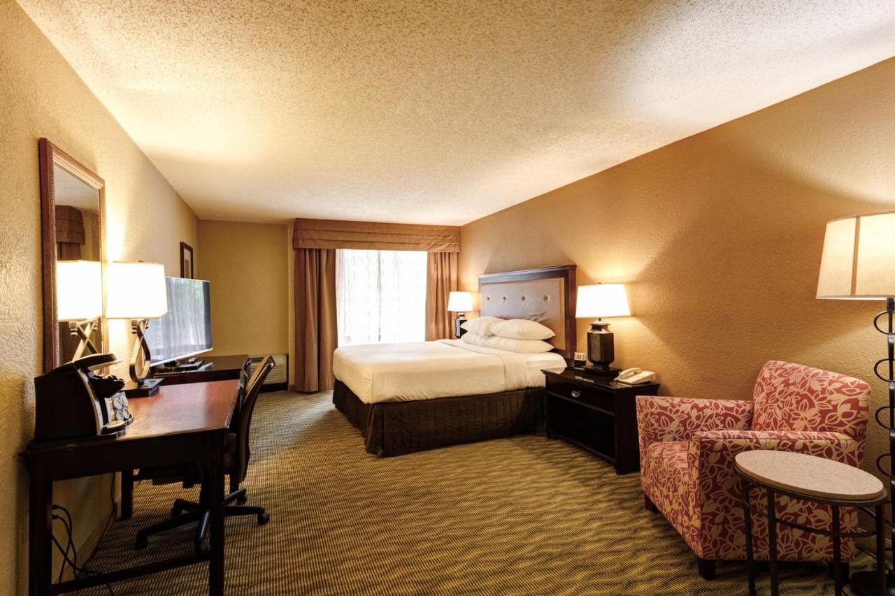 Crowne Plaza Jacksonville Airport By Ihg Exterior foto