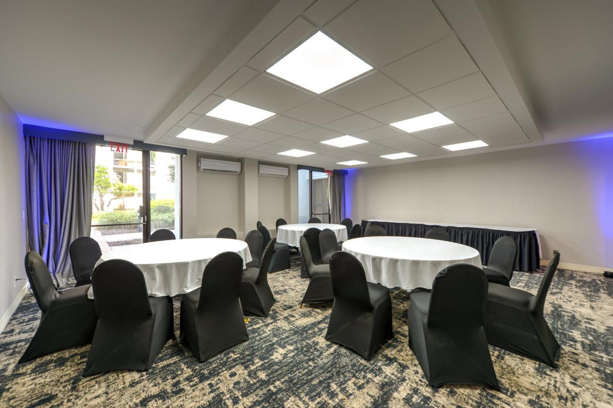 Crowne Plaza Jacksonville Airport By Ihg Exterior foto