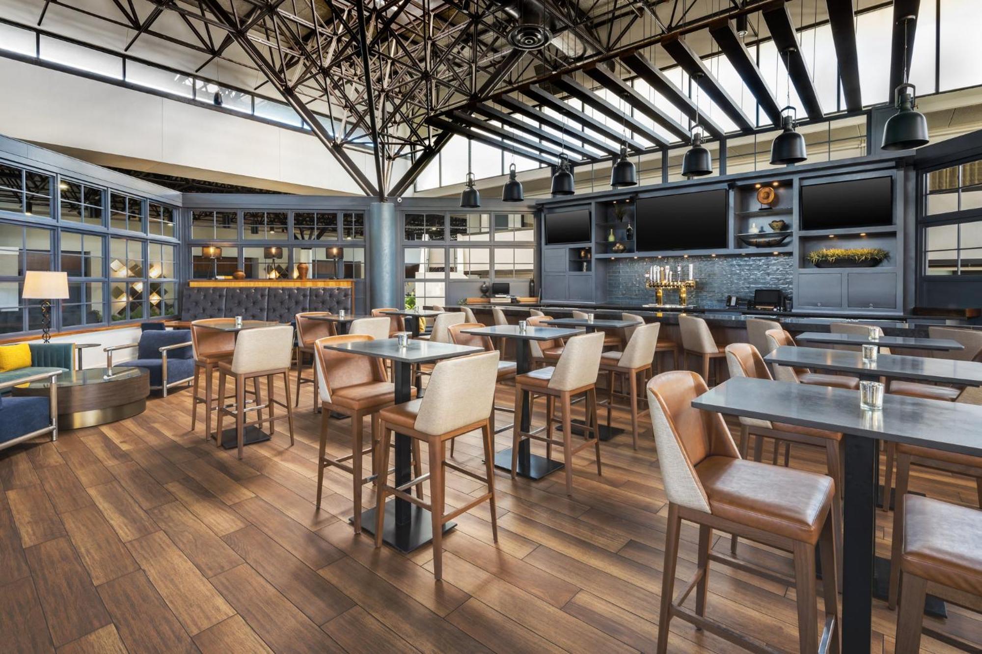 Crowne Plaza Jacksonville Airport By Ihg Exterior foto